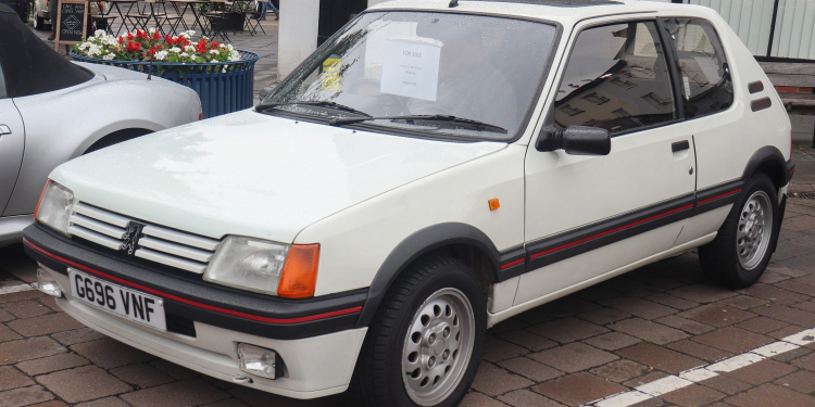 Peugeot 205 GTI : Histoire, modèles et conseils d’achat