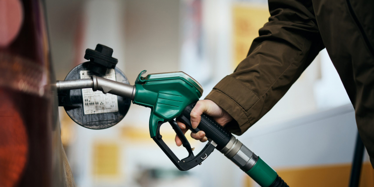 Carburants : Où faire le plein moins cher en Europe ?