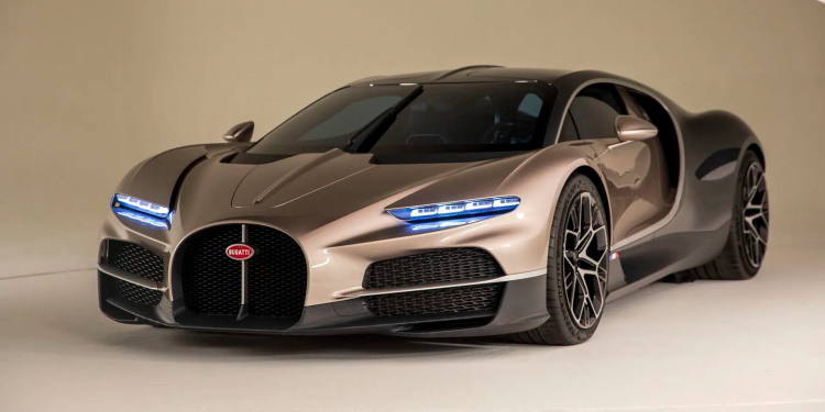 Bugatti Tourbillon : la nouvelle hypercar hybride dévoilée