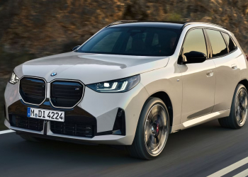 BMW X3 : rappel massif pour risque de détachement des rails de chargement