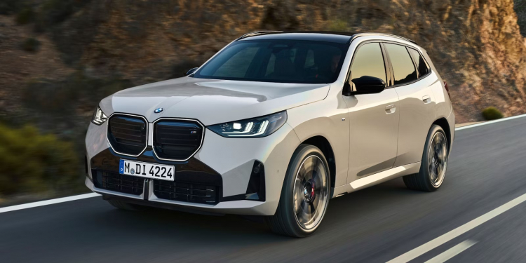 BMW X3 : rappel massif pour risque de détachement des rails de chargement