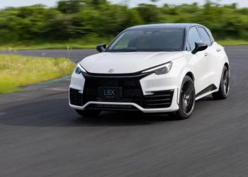 Lexus LBX Morizo RR 2024 : l’esprit Toyota Corolla GR