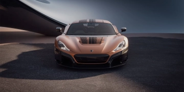 Rimac célèbre ses 15 ans avec une édition limitée de la Nevera