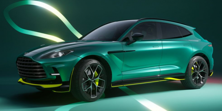 Aston Martin DBX707 AMR24 : une édition limitée pour célébrer la Formule 1