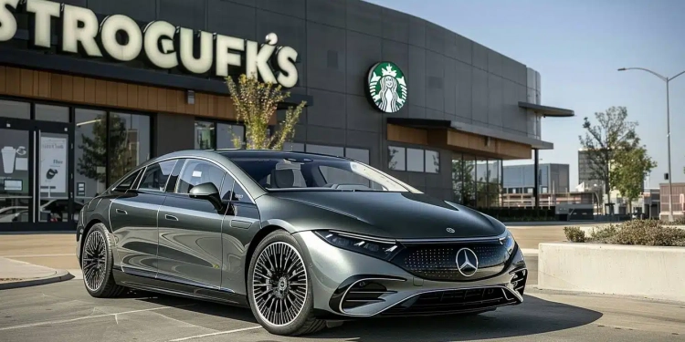 Des bornes de recharge rapide Mercedes bientôt chez Starbucks