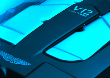 Le nouveau V12 d’Aston Martin se dévoile en avant-première sonore