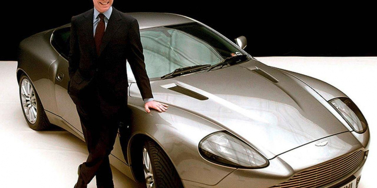 Aston Martin Vanquish de James Bond : un modèle emblématique en vente