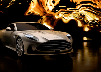 Aston Martin DB12 Goldfinger Edition : un hommage unique à Bond