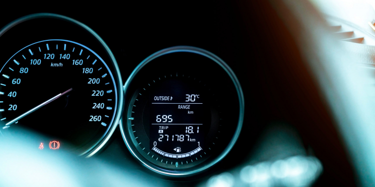 Fraude au compteur et dommages : une étude dévoile les risques d’achat de véhicules d’occasion