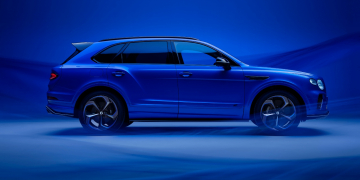 Quand la mode rencontre l’automobile : Supriya Lele crée le Nīla Blue pour Bentley