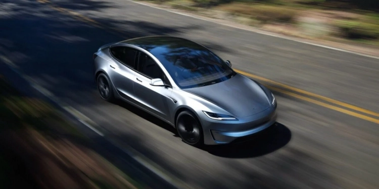 Tesla Model 3 Long Range : autonomie et performance