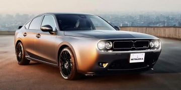 Une Honda Civic au look de Dodge Challenger : le pari audacieux de Mitsuoka