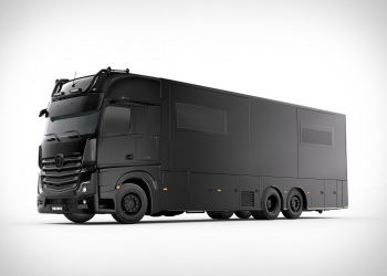 Un appartement roulant de 530 chevaux