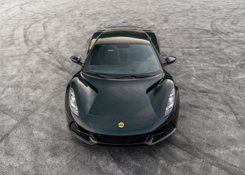 Lotus renonce à l’abandon total des moteurs thermiques