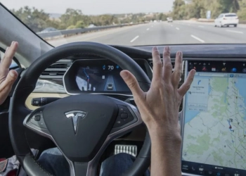 Tesla Autopilot : qu’en pensent vraiment les utilisateurs ?