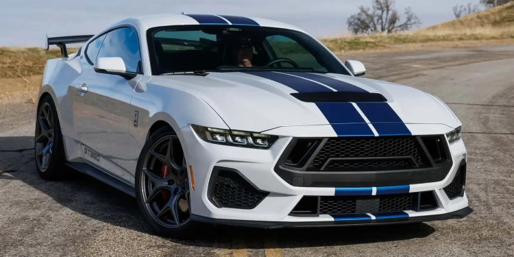 La Mustang Shelby GT350 revient en force mais sans Ford