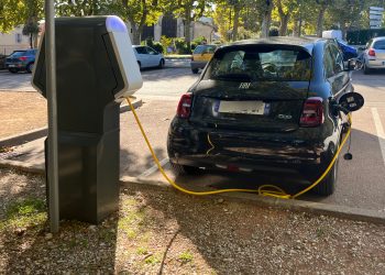 Recharge électrique au travail : le cadeau fiscal confirmé pour 2025