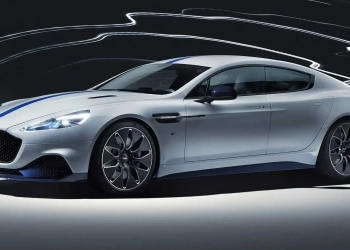 Aston Martin et les voitures électriques : entre hésitations et promesses à long terme