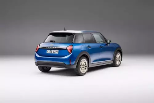 Mini Cooper 5 portes (2024)
