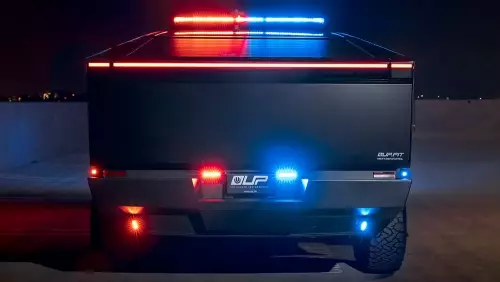 Tesla Cybertruck Unplugged Performance